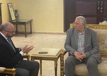 وزير الزراعة مع حسام المندوة