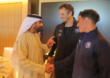 سالم سعيد الشامسي يزور بعثة فريق بيراميدز في أبوظبي