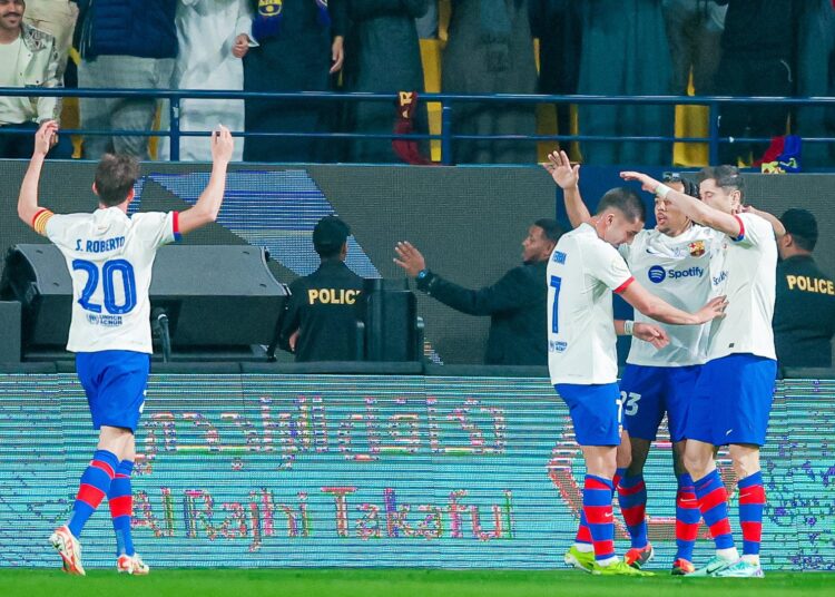 برشلونة فى نهائى السوبر الإسبانى – فيديو