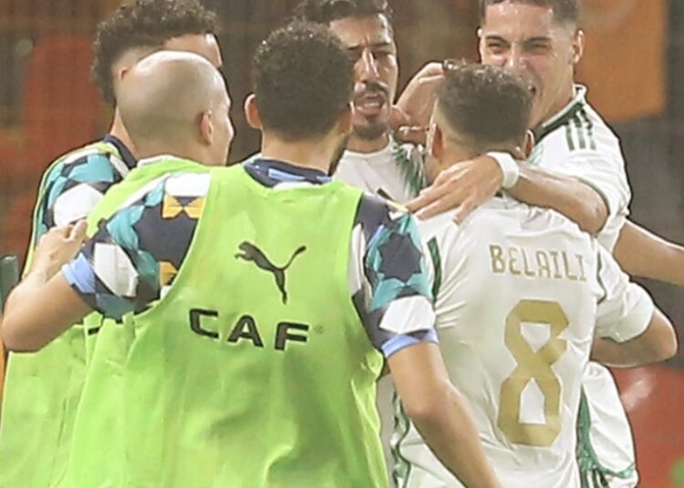 أمم أفريقيا | الجزائر يتفوق علي أنجولا