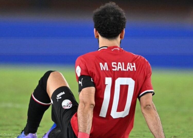 محمد صلاح ينتظر الأشعة لتحديد إصابته – فيديو