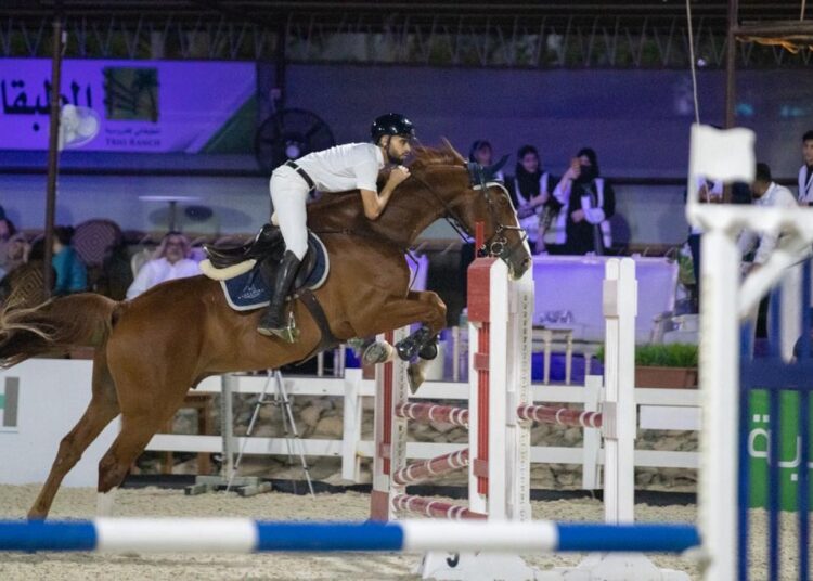 جده تكمل استعدادها لاستقبال ابطال العالم في الفروسية