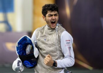 عبدالرحمن طلبة يتأهل لدور الـ64 التمهيدي بكأس العالم لسلاح الشيش بالقاهرة