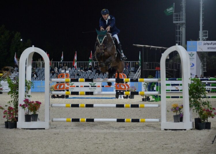 بطولات قفز الحواجز الدولية بجده تحدي الفرسان مستمر صدارة إيطالية وصافة سعودية والحربي يتألق بالداخلية – صور