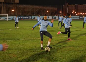 فتح الله يقود تدريب بيراميدز – صور