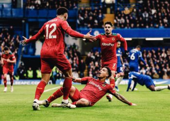 وولفرهامبتون قطّع  تشيلسي في الدوري الإنجليزي