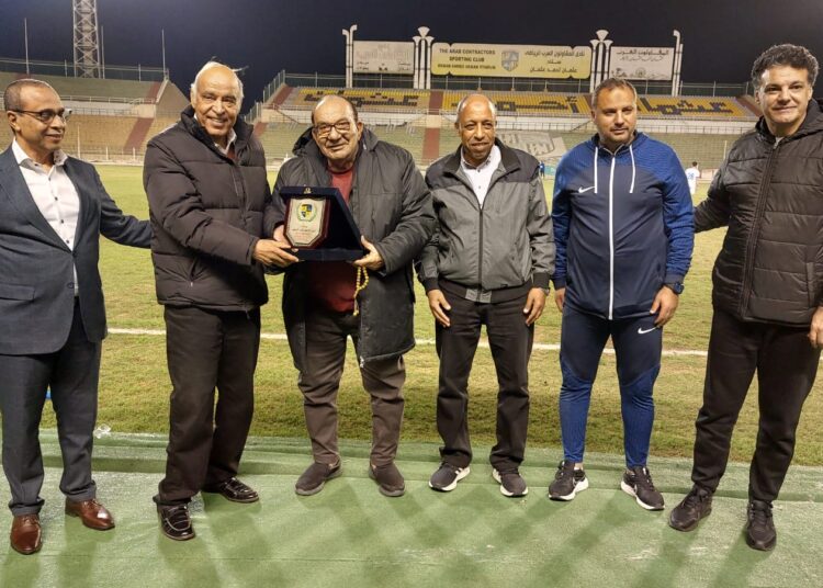 المقاولون العرب يكرم أبو جريشة ورئيس الإسماعيلي