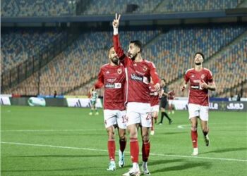 الأهلي يؤدي المران الختامي استعدادًا لمباراة الزمالك