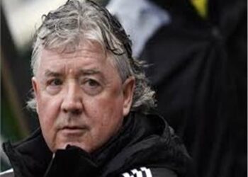 وفاة أفضل مدرب في البريميرليج عام 1994