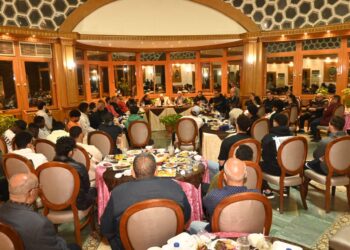 جلسة خاصة في المقاولون بعد إفطار جماعي بحضور رئيس النادي – صور