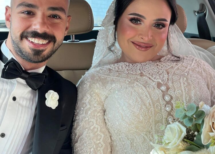 خيرالله يهنئ الكابتن عصام خليل بزفاف كريمته