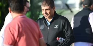 طارق العشري