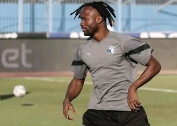 فيستون ماييلي أفضل لاعب في مباراة بيراميدز والمقاولون