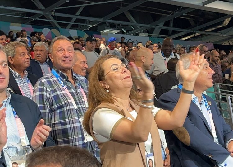 الخطيب وصبحي وعلاء ووالي يساندون فراعنة اليد امام المجر