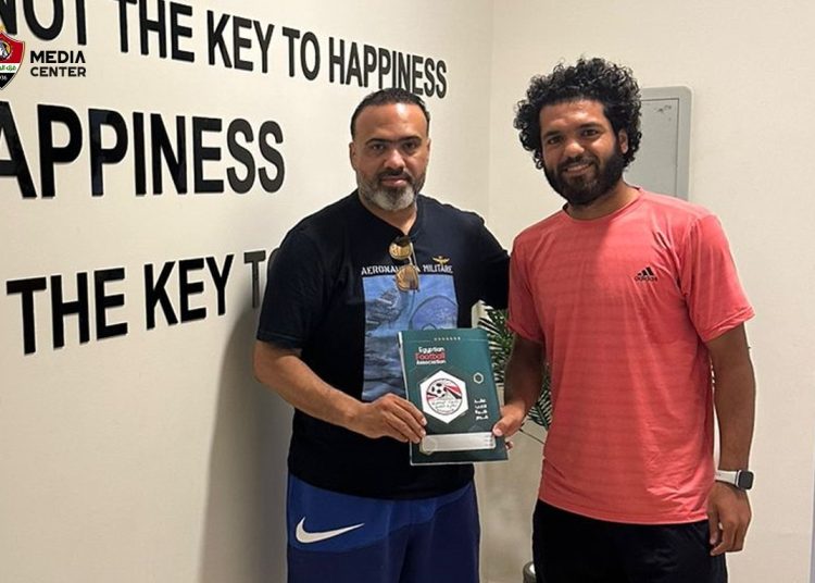 عبده يحيى يجدد تعاقده مع غزل المحلة