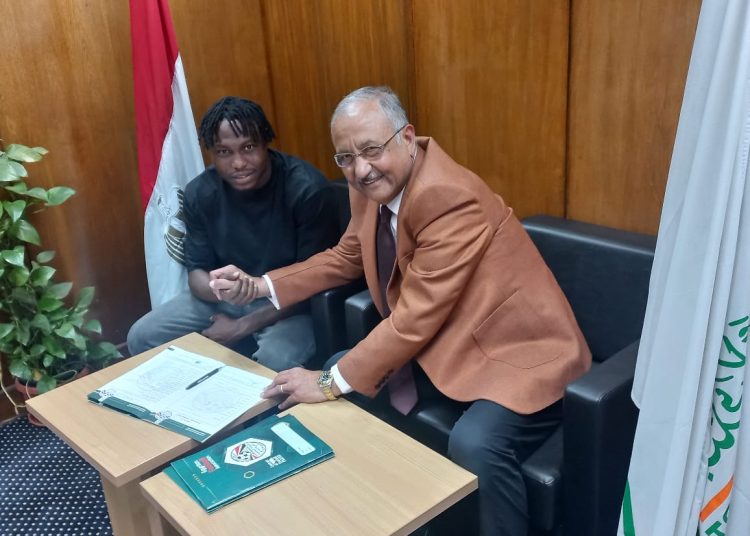 البنك الأهلى يمدد عقد إسحاق يعقوبو