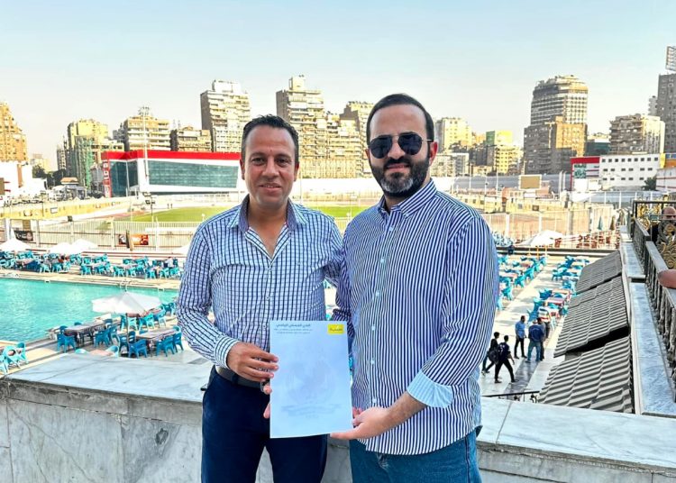 أبو طربوش وباسم زيادة