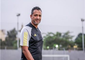 قمصان يعلن تشكيل الأهلي لمباراة مودرن سبورت