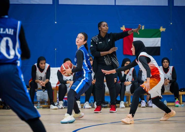 انطلاقة قوية لمنافسات النسخة الأولى من كأس أكاديمية فاطمة بنت مبارك الخليجية لكرة السلة للسيدات