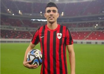 عرض قطري يهدد انتقال بن شرقي للزمالك