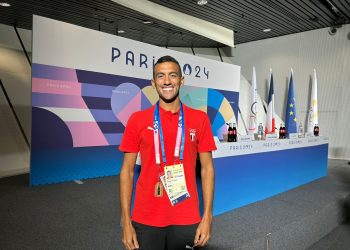 أحمد الجندي : راضِ عن ما حققته للخماسي الحديث في باريس