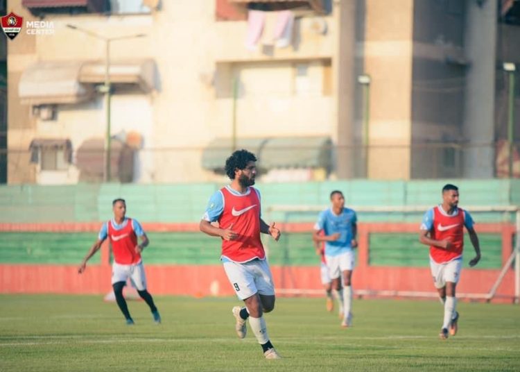 غزل المحلة يتدرب على ملعب النادي المصري ببورسعيد