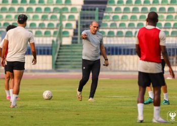 المصري البورسعيدي يختبر لاعب منتخب بنين – صور