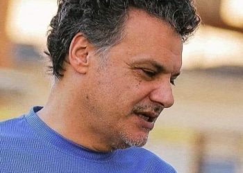 التوأم حسام وإبراهيم حسن ينعي ايهاب جلال – صورة