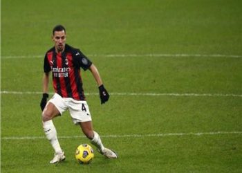 ميلان يعلن تفاصيل إصابة بن ناصر ومدة غيابه عن الملاعب