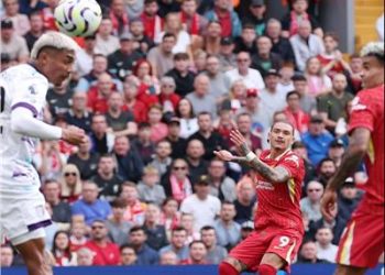 ليفربول يكتسح بورنموث بثلاثية ويتصدر البريمرليج مؤقتا