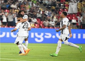 النني يقود الجزيرة للفوز بثلاثية على النصر في الدوري الإماراتي
