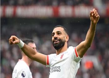رقم خرافي للأسطورة محمد صلاح بعد ثلاثية ليفربول