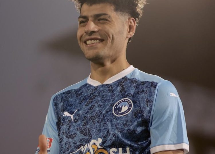 بيراميدز يعلن التعاقد مع عبد الرحمن مجدي