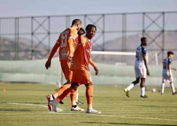 بيراميدز يهزم ينيل أنطاليا 18/ صفر