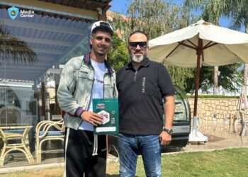 غزل المحلة يضم عبد الرحمن صميده