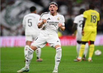 شاهد ريال مدريد يتقدم على فياريال في الشوط الأول