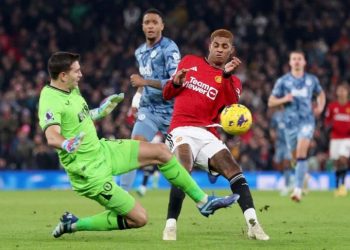 تشكيل قمة أستون فيلا ومانشستر يونايتد بالدوري الإنجليزي اليوم