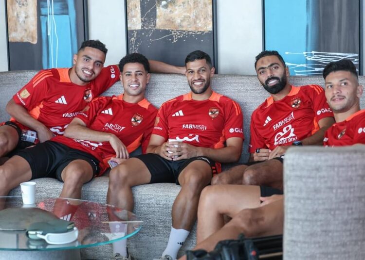 شاهد تدريب الأهلي في ابوظبي لمواجهة سيراميكا بالسوبر المصري