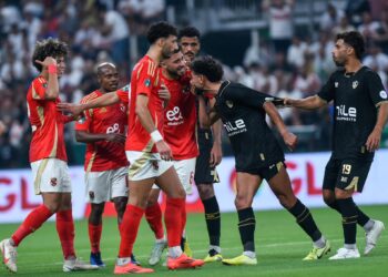 شاهد| مران الأهلي الأخير استعداداً لمواجهة سيراميكا فى السوبر