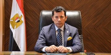 نجمة الوداد تكشف فشل وزير الشباب