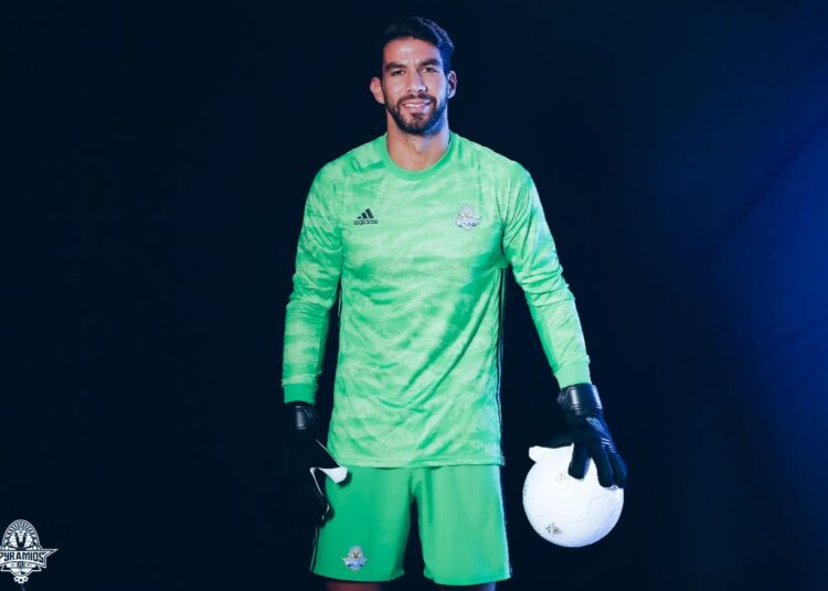 شريف إكرامي