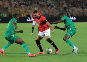 مصر في الأمان بهدفي تريزيجيه وصلاح