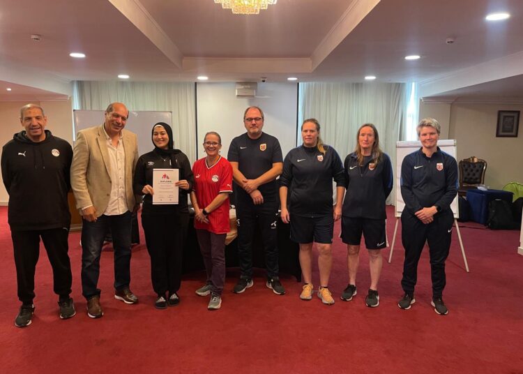 فعاليات دورة الاتحاد النرويجي لتعليم أساسيات تدريب كرة القدم لمدربات الكرة النسائية