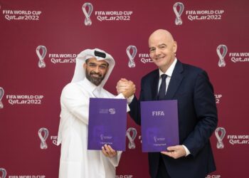 الفيفا يطلق صندوق إرث كأس العالم قطر 22 لدعم اللاجئين والتعليم والصحة