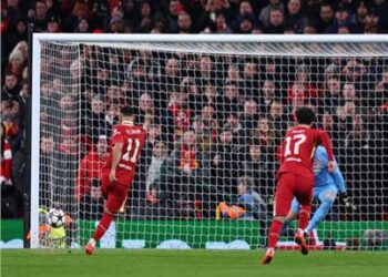 محمد صلاح يهدر ركلة جزاء أمام ريال مدريد