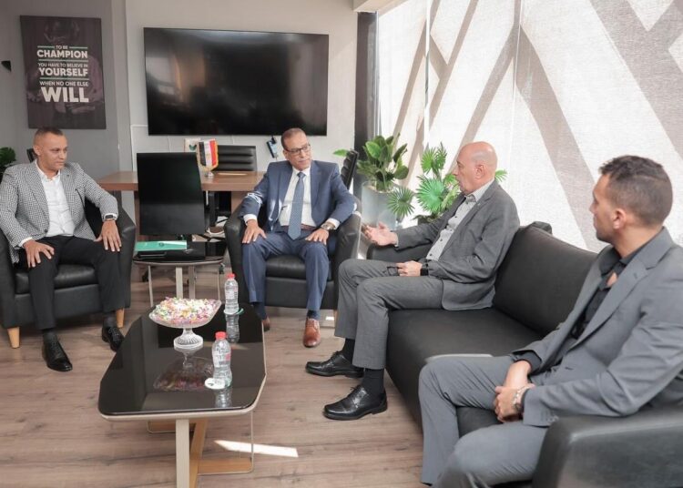 الخماسي الحديث يوقّع بروتوكول تعاون مع سيتي كلوب