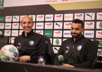 قائمة بيراميدز في مواجهة ساجرادا