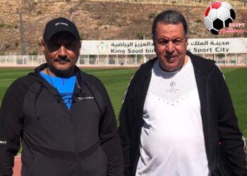 عادل معجوز مع الكابتن أحمد حامد مدير الكرة