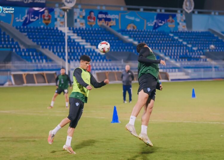 غزل المحلة يواصل استعداداته لمواجهة الاتحاد السكندري وسط دعم كبير|صور