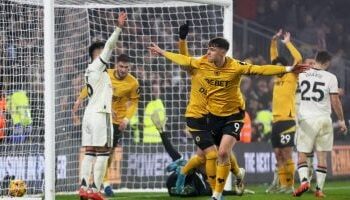 وولفرهامبتون يهزم مانشستر يونايتد في الدوري الإنجليزي